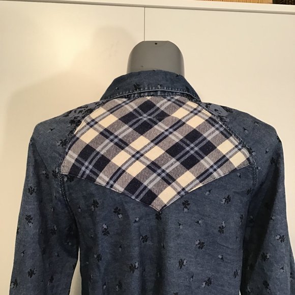 Free People Dottie Over You Chambray Button Up Floral and Plaid Blouse Size S - Picture 6 of 14